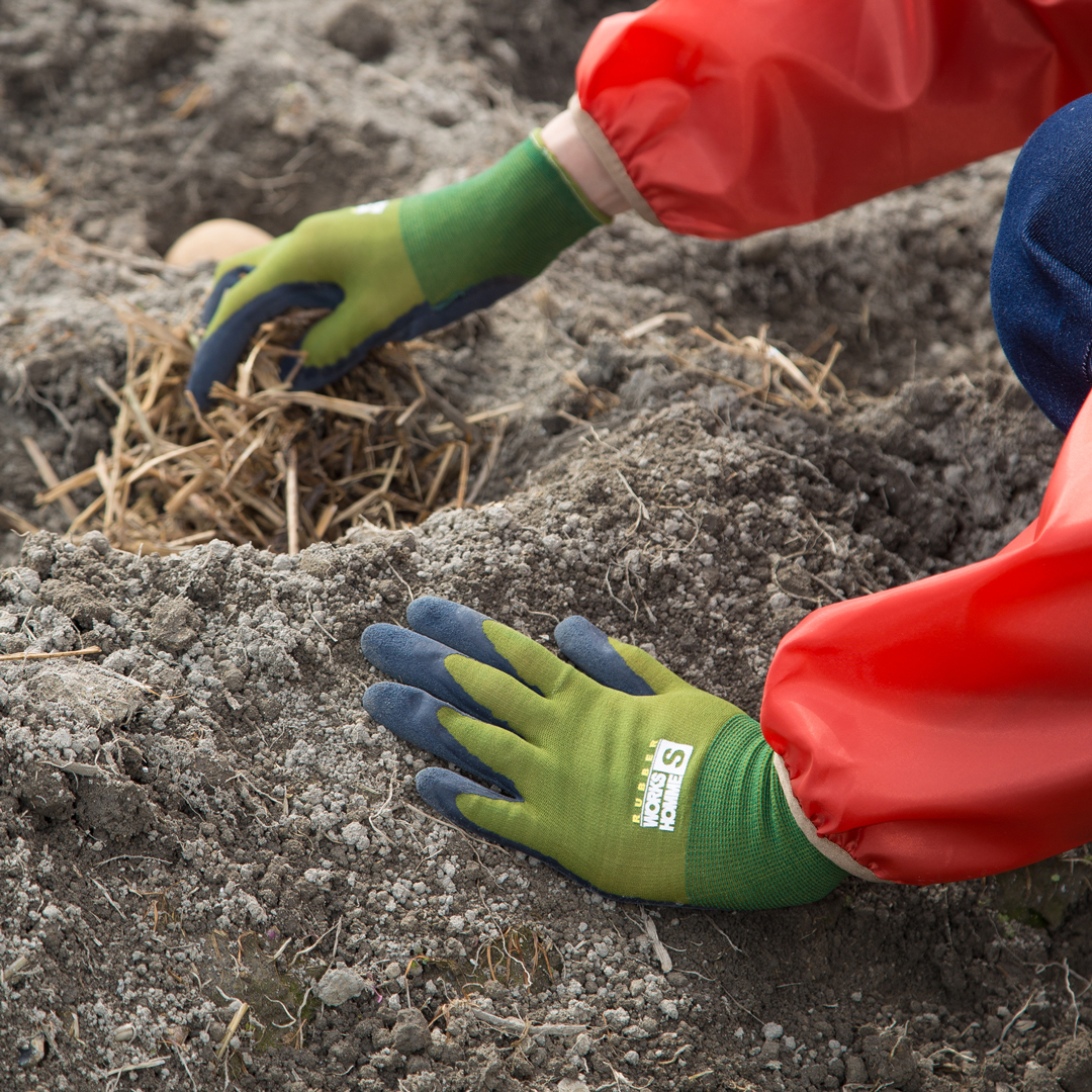 天然ゴムコーティング薄手背抜き手袋6